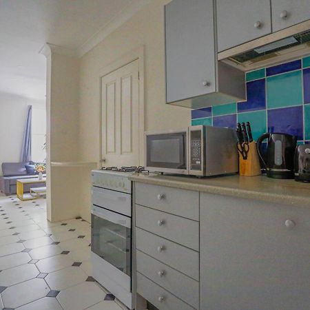 Affordable 3 Bedroom House Darlinghurst With 2 E-Bikes Included Sydney Exteriér fotografie